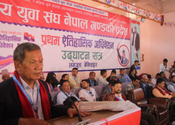 समृद्धिका लागि कांग्रेस–एमाले गठबन्धनः सञ्चारमन्त्री गुरुङ